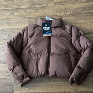 SOLD!!! Aritzia mega puff in brown